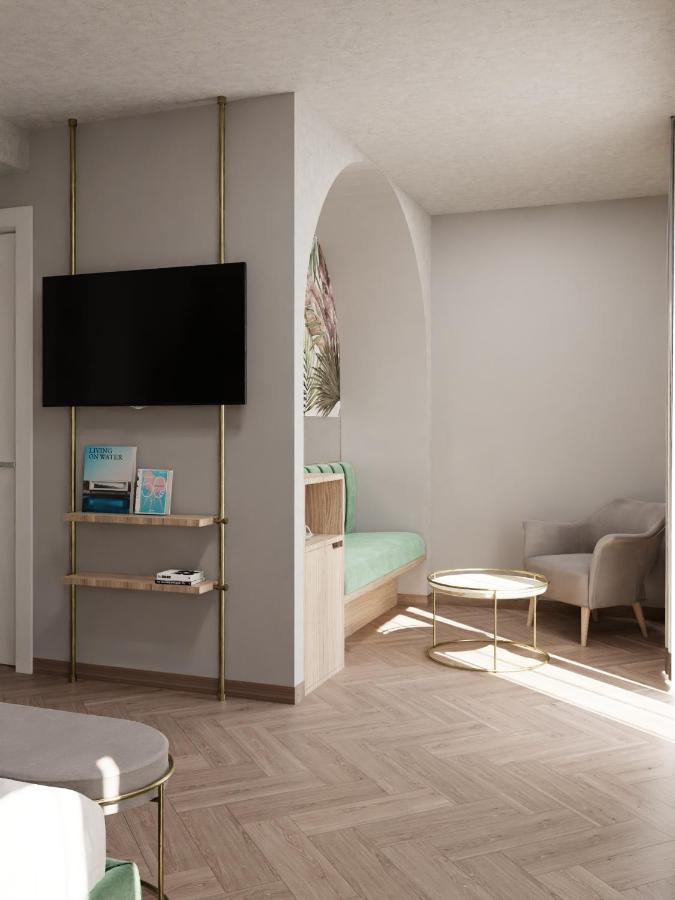 לידו די ג'סולו Salus Smart & Chic Hotel מראה חיצוני תמונה