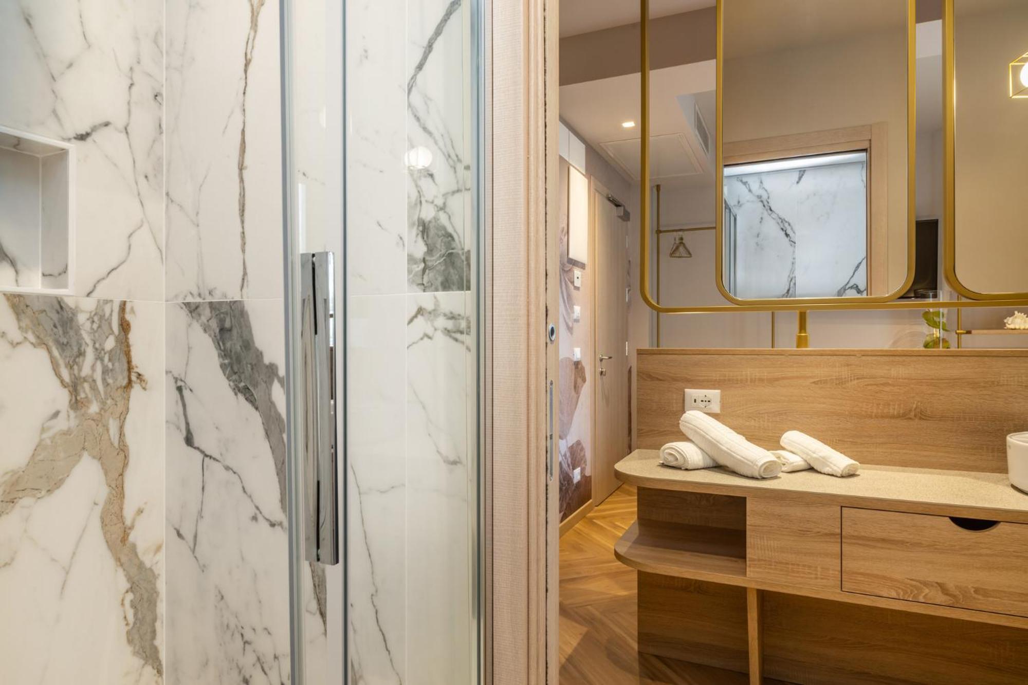 לידו די ג'סולו Salus Smart & Chic Hotel מראה חיצוני תמונה