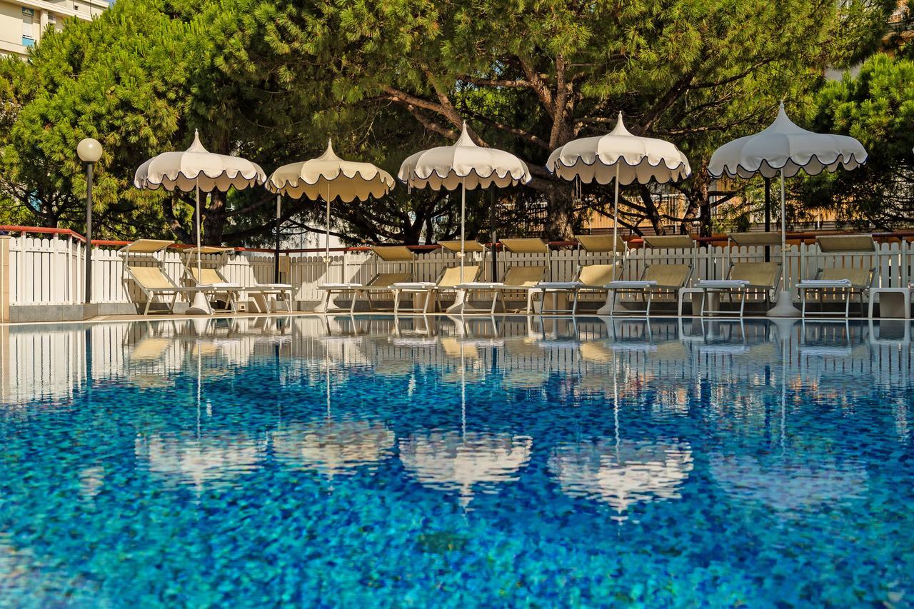 לידו די ג'סולו Salus Smart & Chic Hotel מראה חיצוני תמונה